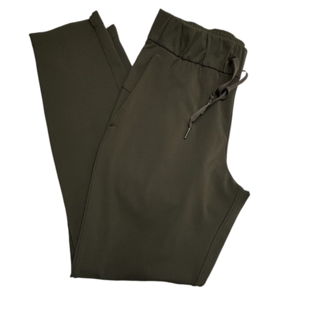 Lululemon On The Fly Pant 28" *Dark Olive - Picture 2 of 12